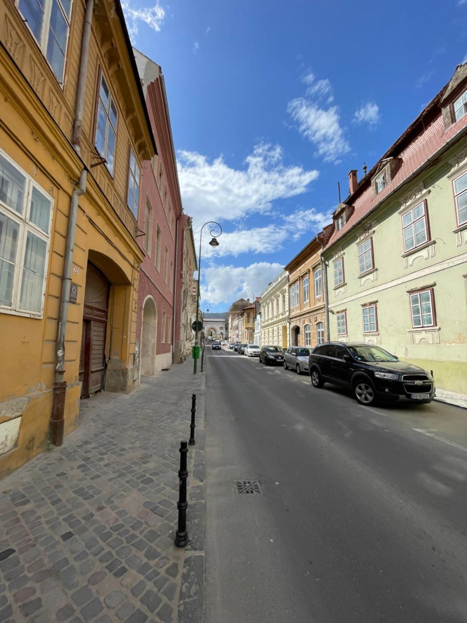 Cosy Home In The Heart Of Old Braşov Esterno foto